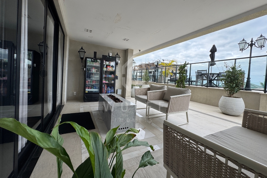 JD1748 - Apartamento com 03 Suítes na Quadra Mar