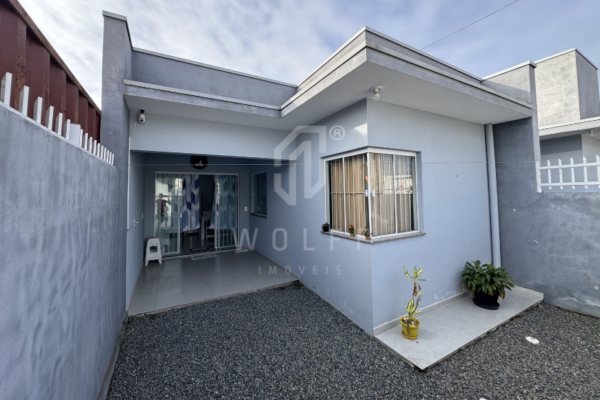 JD1753 - Casa Geminada Semi Mobiliada