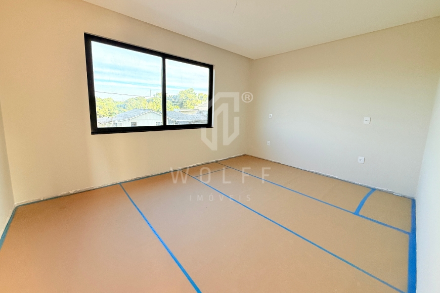 JD1757 - Sobrado com piscina e espaço gourmet em Itajuba
