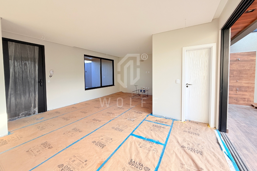 JD1757 - Sobrado com piscina e espaço gourmet em Itajuba