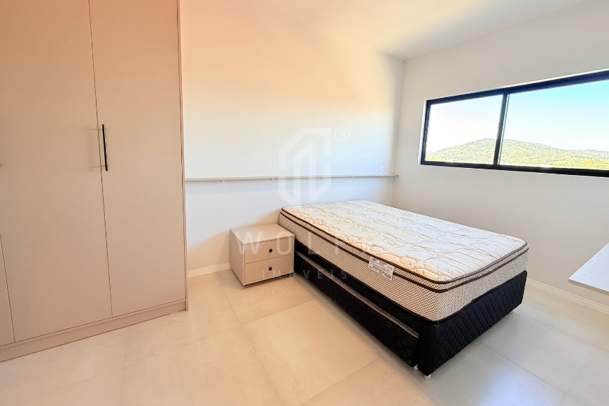 JD1758 - Apartamento Semi Mobiliado na Praia da Armação