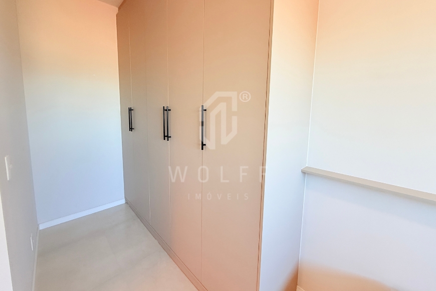 JD1758 - Apartamento Semi Mobiliado na Praia da Armação