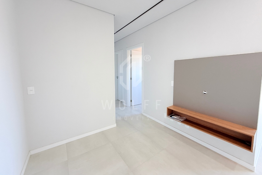 JD1758 - Apartamento Semi Mobiliado na Praia da Armação