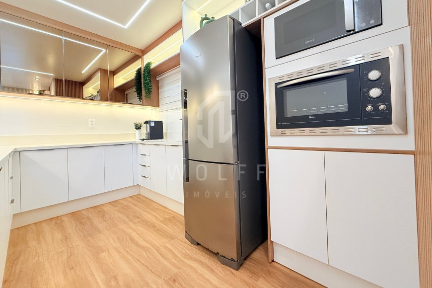 JD1759 - Casa com Piscina e Mobiliada em Itajuba