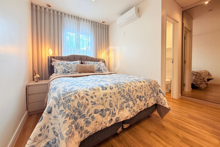 JD1759 - Casa com Piscina e Mobiliada em Itajuba