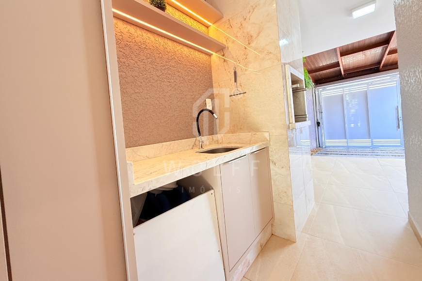 JD1759 - Casa com Piscina e Mobiliada em Itajuba