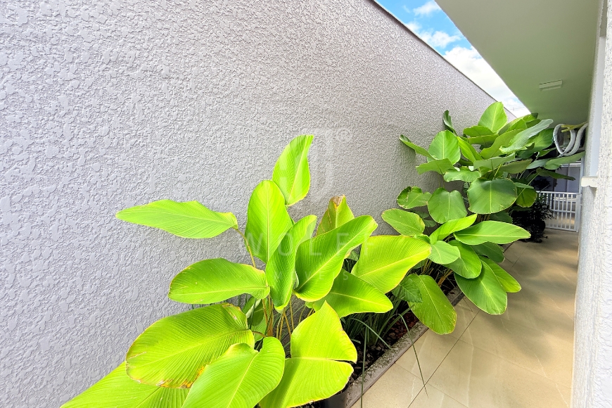 JD1759 - Casa com Piscina e Mobiliada em Itajuba