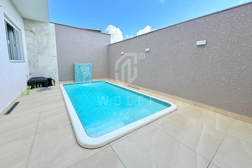 JD1759 - Casa com Piscina e Mobiliada em Itajuba