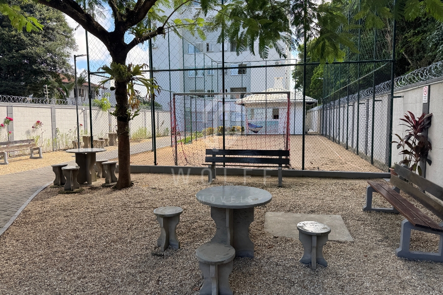 JD1768 - Apartamento com 02 dormitórios no Itacolomi