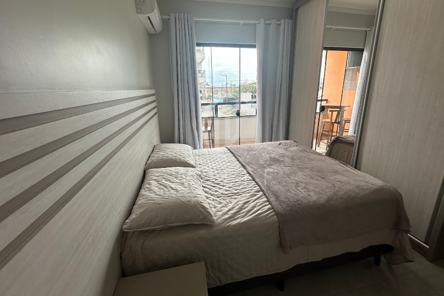 JD1774 - Apartamento semi-mobiliado a 450 metros da Praia