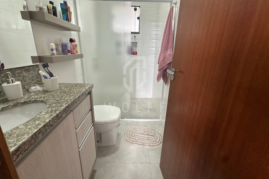 JD1774 - Apartamento semi-mobiliado a 450 metros da Praia