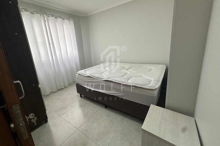 JD1774 - Apartamento semi-mobiliado a 450 metros da Praia