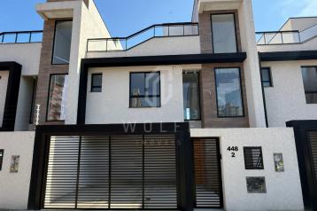 JD1776 - Sobrado Triplex com Espaço Gourmet e Hidromassagem