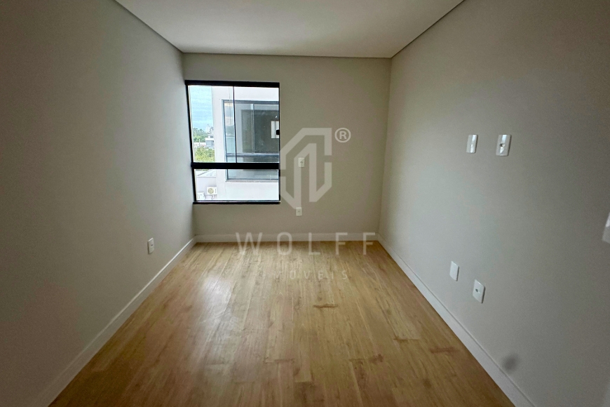 JD1780 - Apartamento com Amplo Terraço 