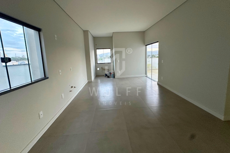 JD1780 - Apartamento com Amplo Terraço 