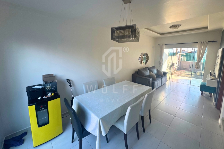 JD1785 - Sobrado com piscina a 120 metros da Praia no Tabuleiro