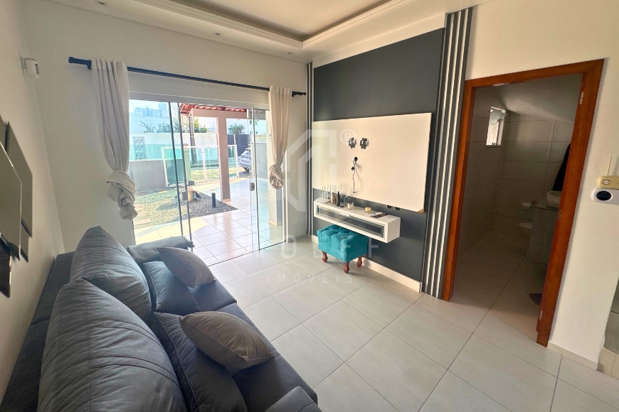 JD1785 - Sobrado com piscina a 120 metros da Praia no Tabuleiro