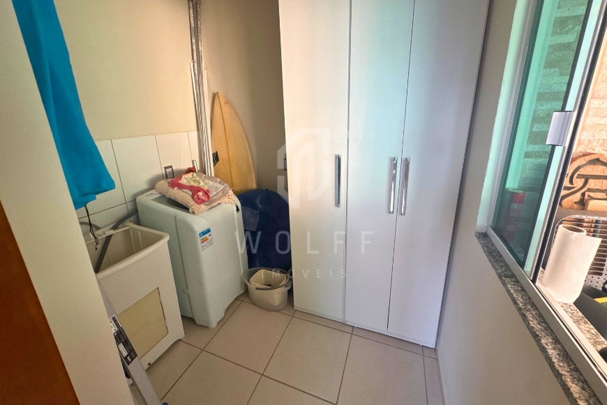 JD1785 - Sobrado com piscina a 120 metros da Praia no Tabuleiro