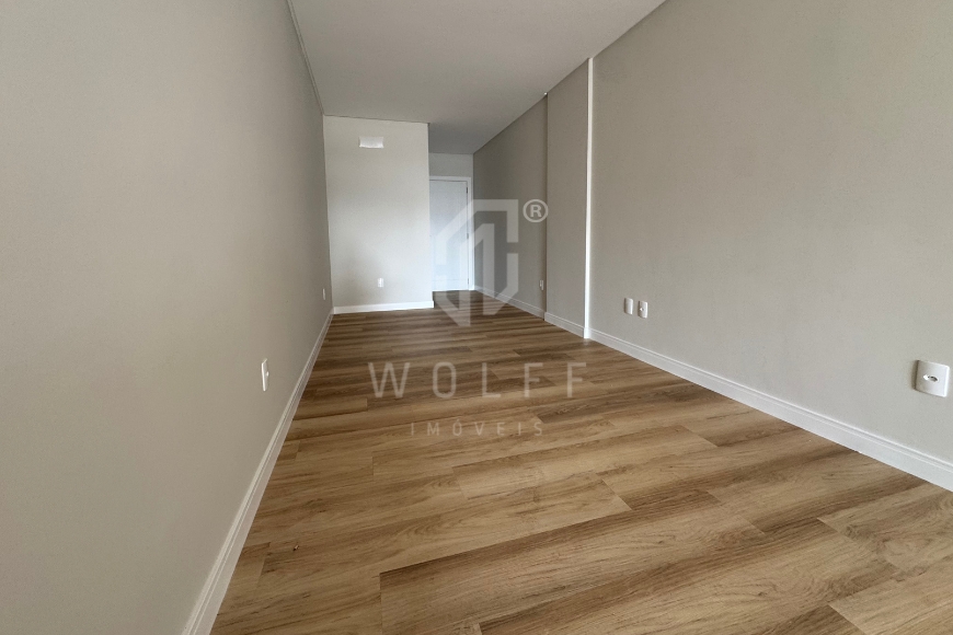 JD1789 - Apartamento com 1 suíte + 2 dormitórios no Centro