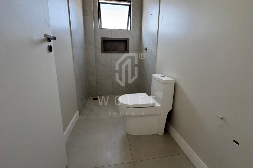 JD1789 - Apartamento com 1 suíte + 2 dormitórios no Centro