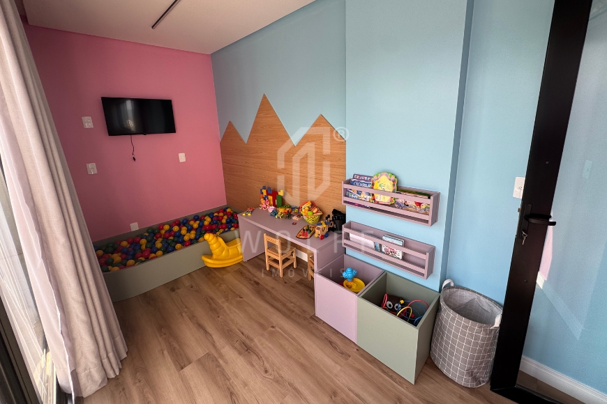 JD1789 - Apartamento com 1 suíte + 2 dormitórios no Centro