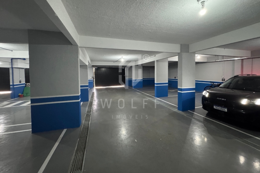 JD1789 - Apartamento com 1 suíte + 2 dormitórios no Centro