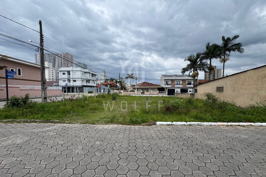 JD1790 - Terreno de Esquina em ótima região do Itacolomi