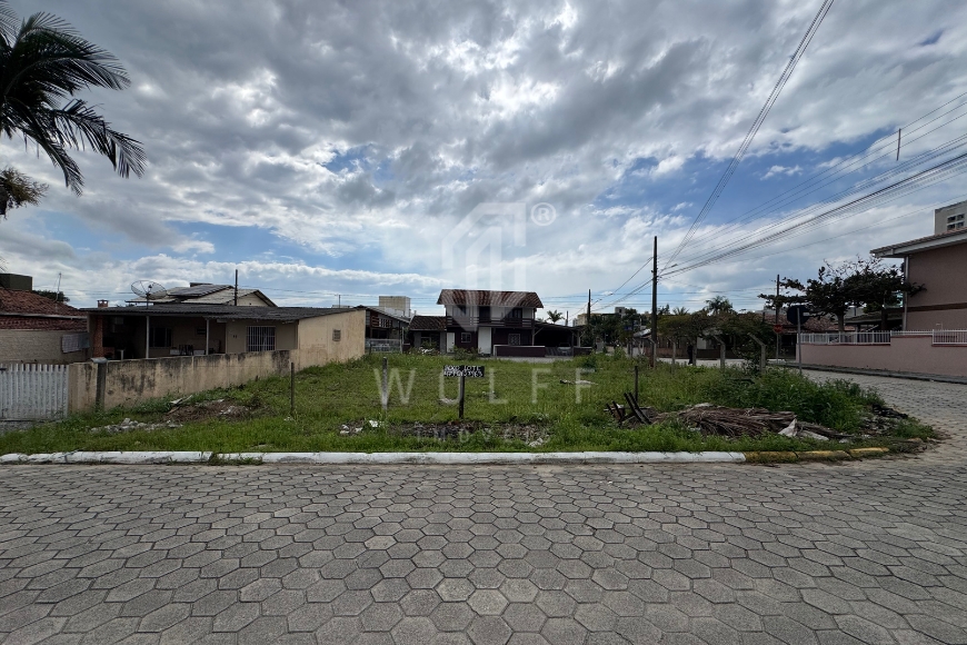 JD1790 - Terreno de Esquina em ótima região do Itacolomi