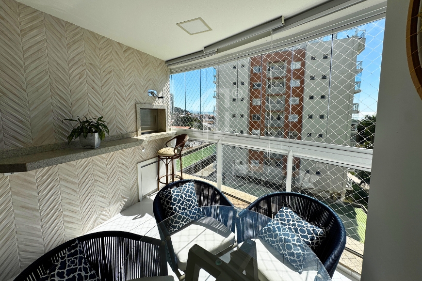 JD1791 - Apartamento Mobiliado a poucos passos do mar