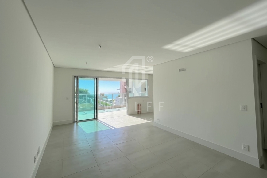 JD1800 - Apartamento em Home Club Completo