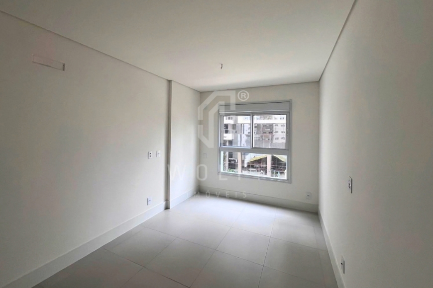 JD1800 - Apartamento em Home Club Completo
