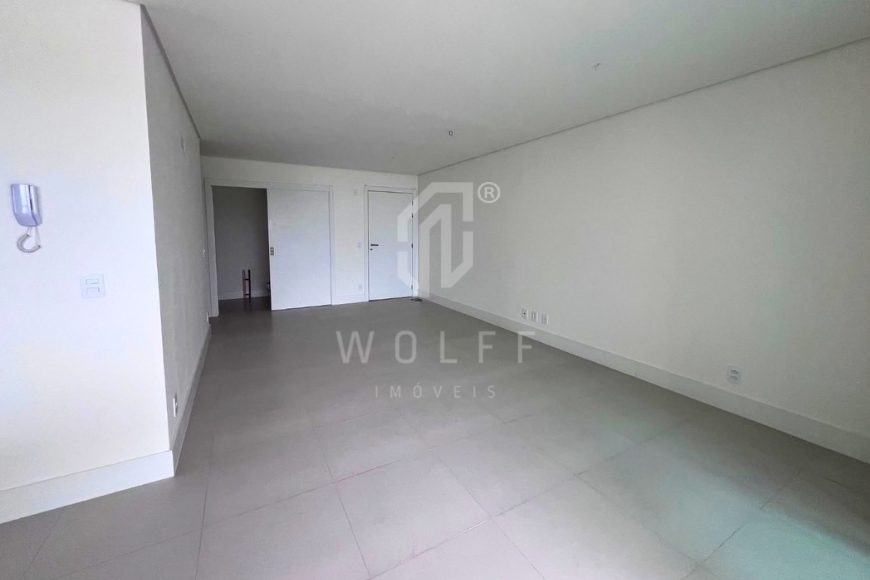 JD1800 - Apartamento em Home Club Completo