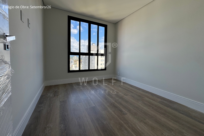JD1801 - Apartamento em andar alto e 300 metros do Mar