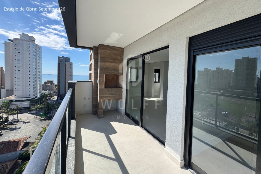 JD1801 - Apartamento em andar alto e 300 metros do Mar