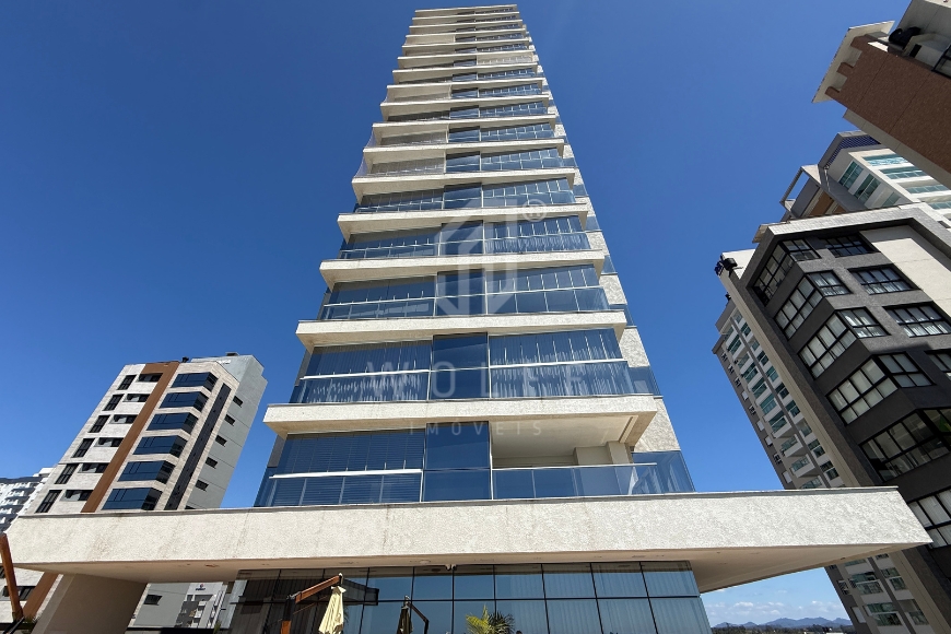 JD1805 - Apartamento com 02 suítes a 140 metros da Praia 