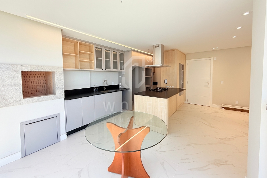 JD1805 - Apartamento com 02 suítes a 140 metros da Praia 