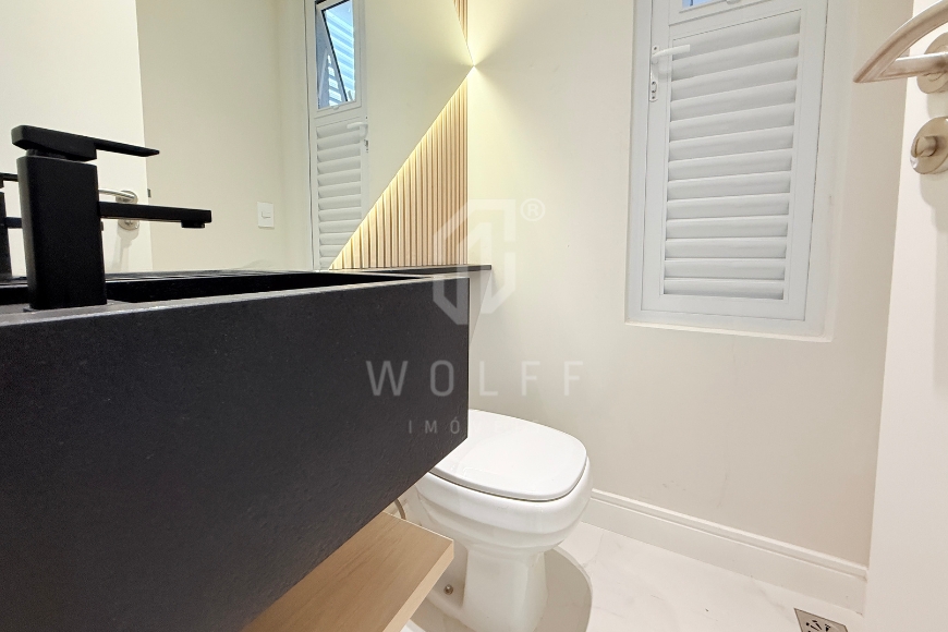 JD1805 - Apartamento com 02 suítes a 140 metros da Praia 