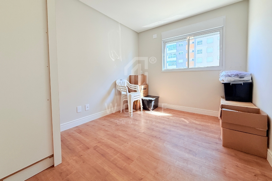 JD1805 - Apartamento com 02 suítes a 140 metros da Praia 