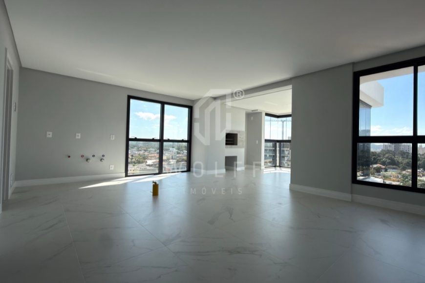 JD1808 -  Apartamento de 03 suítes a apenas 120m da Praia