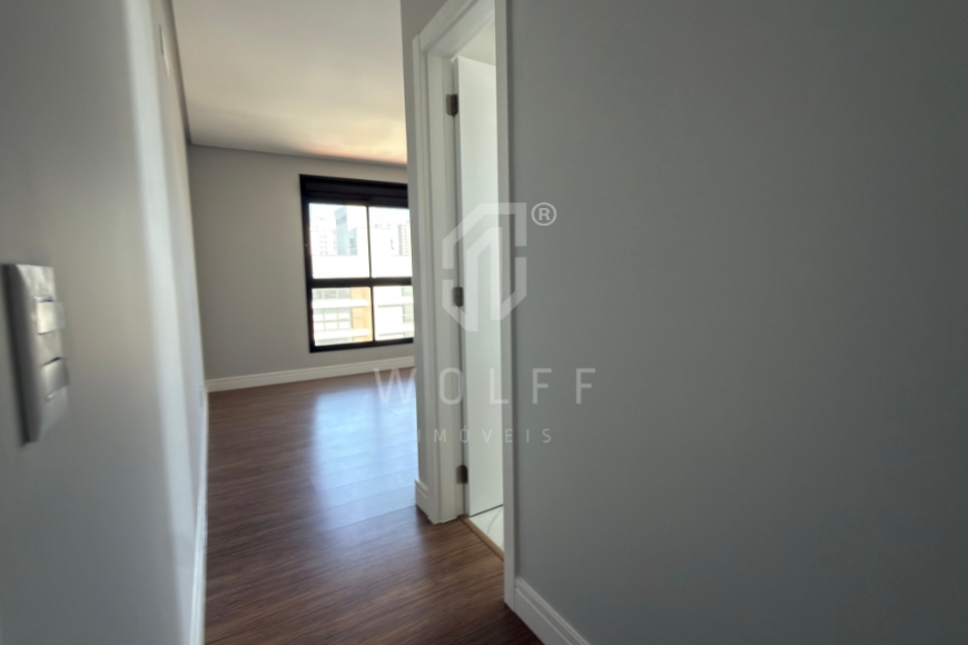 JD1808 -  Apartamento de 03 suítes a apenas 120m da Praia