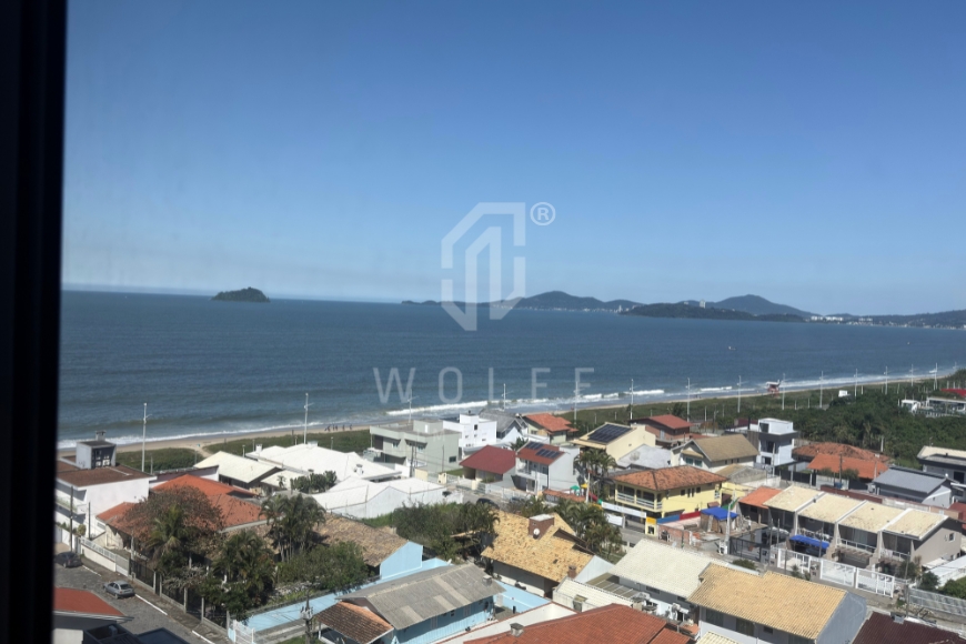 JD1808 -  Apartamento de 03 suítes a apenas 120m da Praia