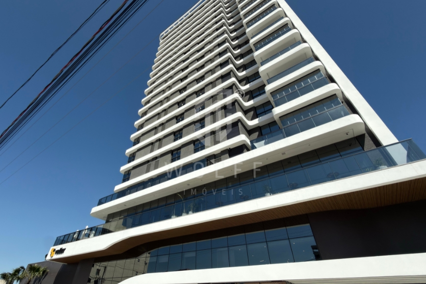 JD1808 -  Apartamento de 03 suítes a apenas 120m da Praia