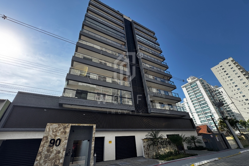 JD1814 - Apartamento a Apenas 300 metros do Mar