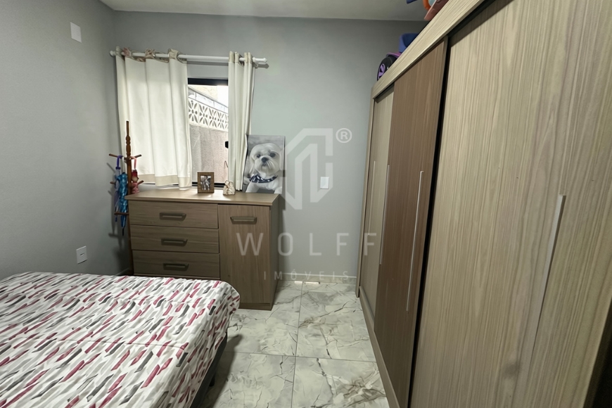 JD1818 - Casa Individual com Amplo Espaço de Terreno em Itajuba