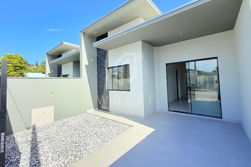 JD1820 - Casa Geminada com suíte em Itajuba
