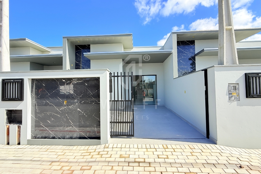 JD1820 - Casa Geminada com suíte em Itajuba