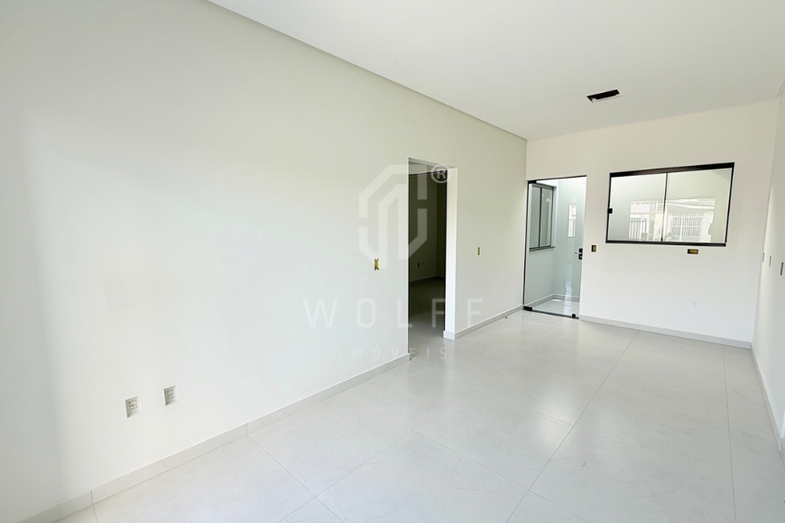 JD1820 - Casa Geminada com suíte em Itajuba