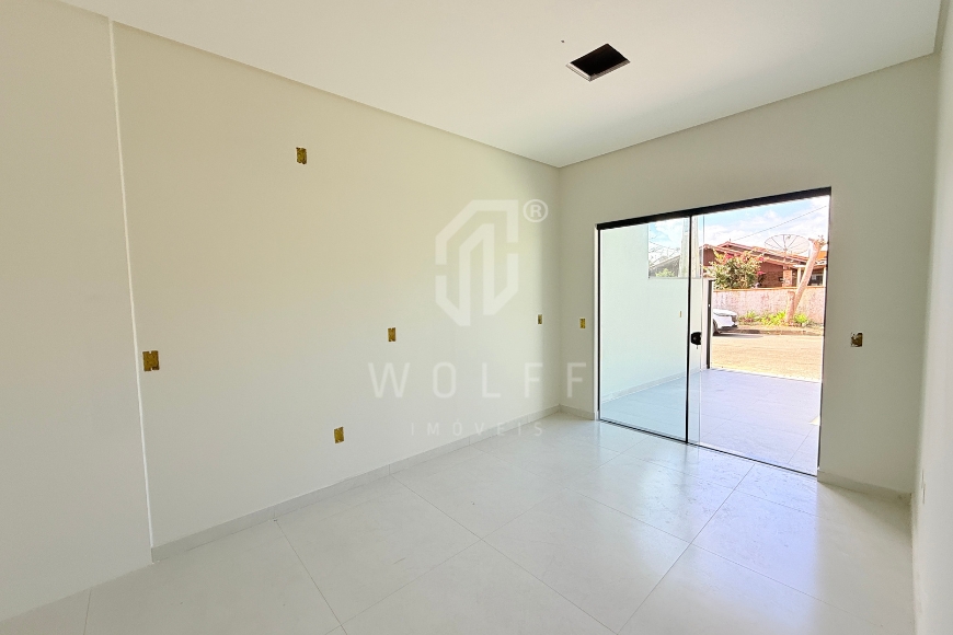 JD1820 - Casa Geminada com suíte em Itajuba
