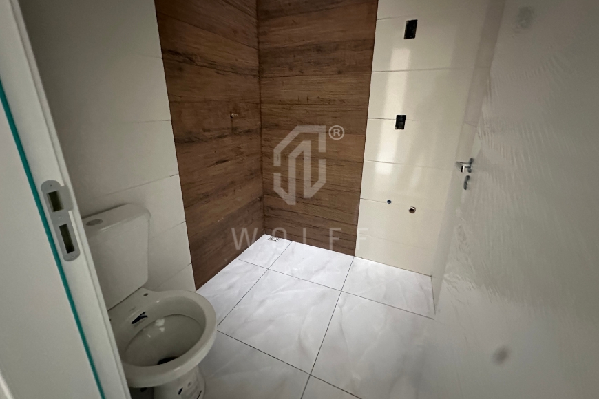 JD1821 - Casa Geminada com 01 suíte + 01 dormitório em Itajuba