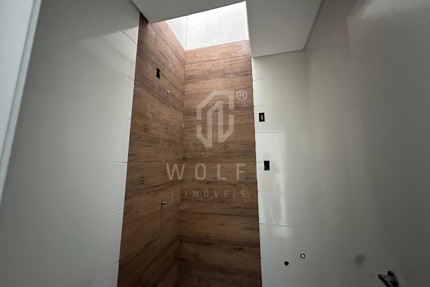 JD1822 - Casa Geminada com Espaço de terreno em Itajuba